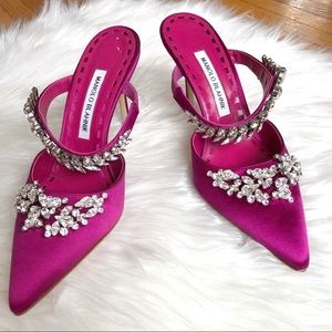 Manolo Blahnik Lurum Jewel Leaf Mule Heel Pink 38